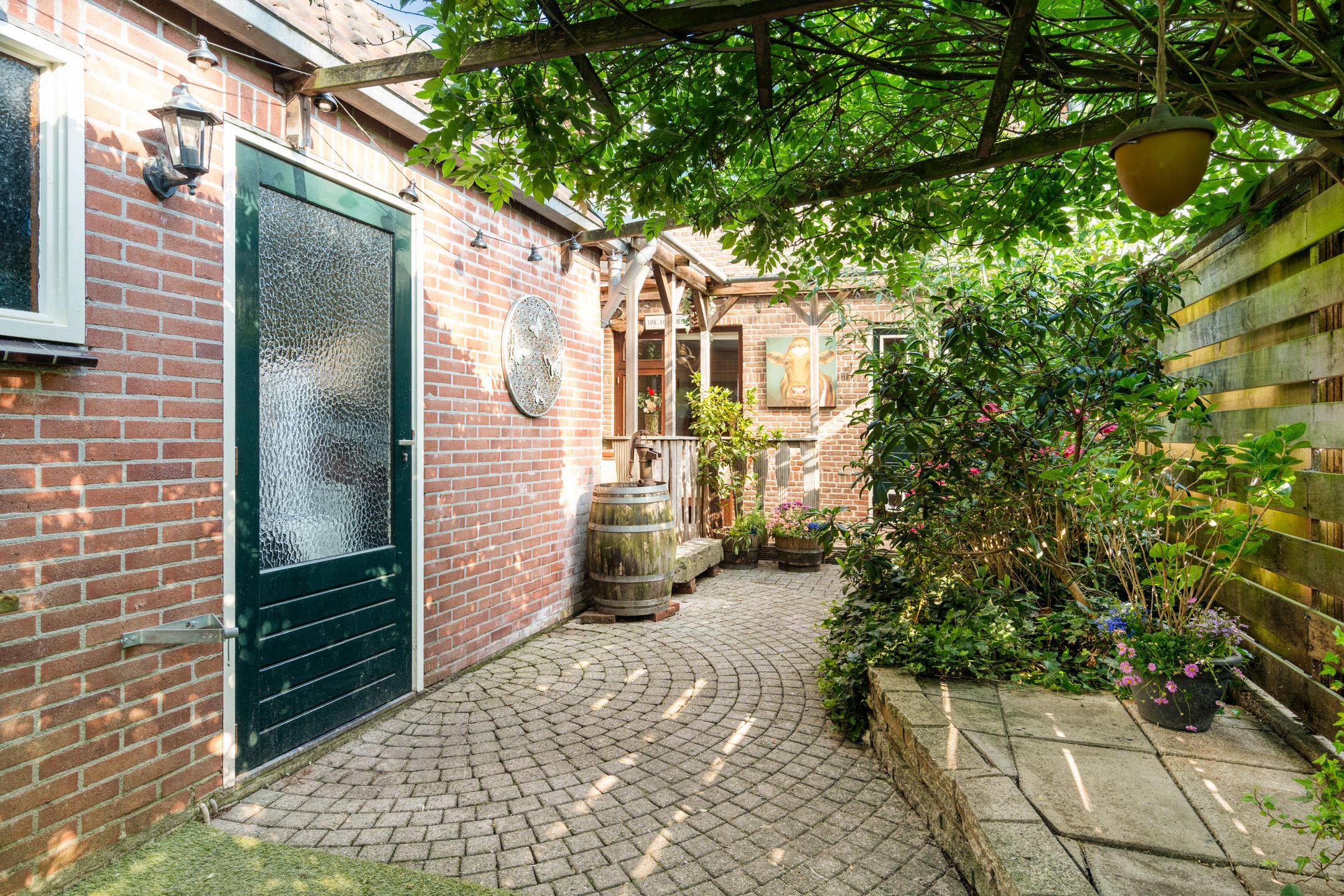 Photo 15 of Zuiderstraat 21