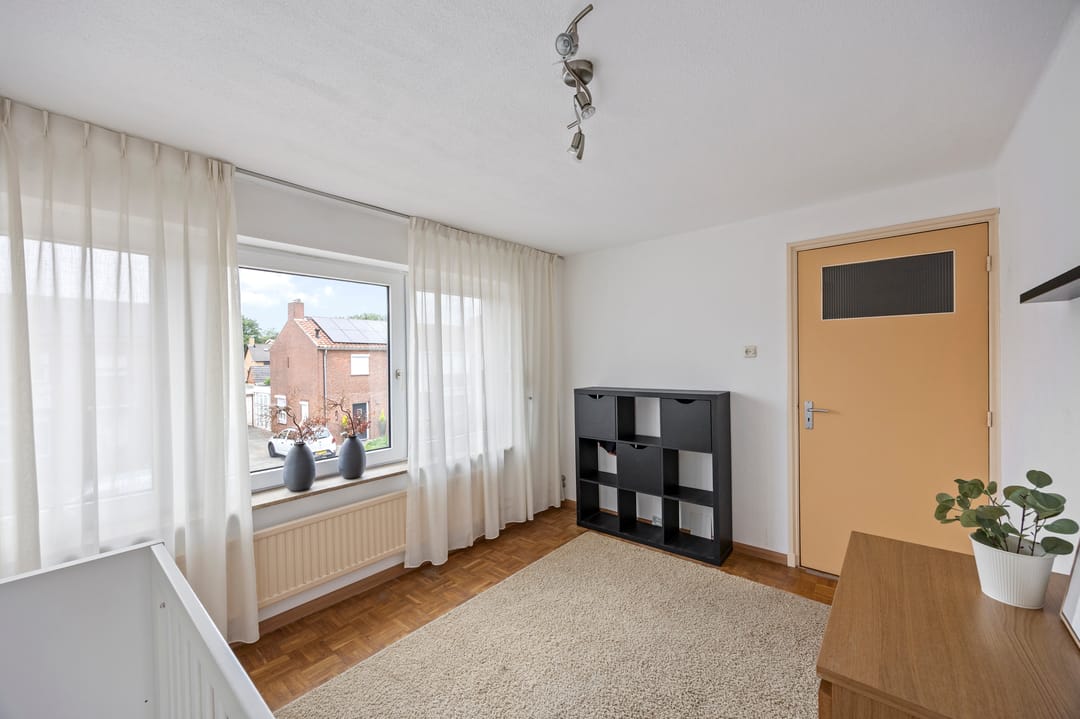 Photo 31 of Rozenstraat 42