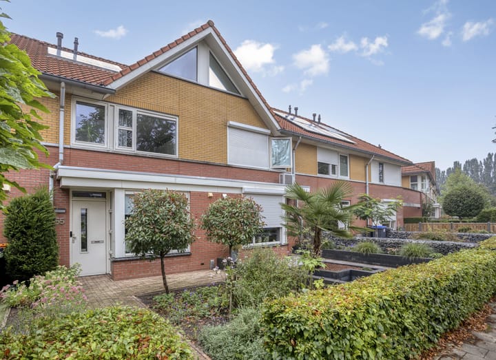 Foto 2 van De Gasperilaan 55