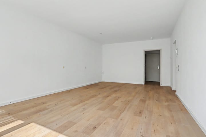 Appartement te koop: Koningin Emmalaan 29-27, Ermelo
