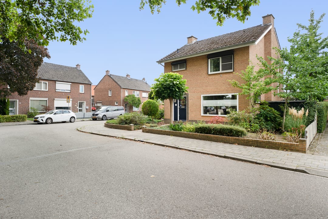Foto 7 van Bernhardlaan 11