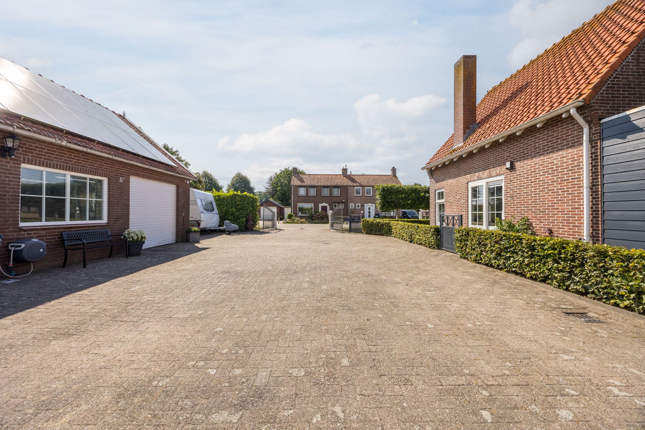 Foto 45 van Volkerakweg 2-A