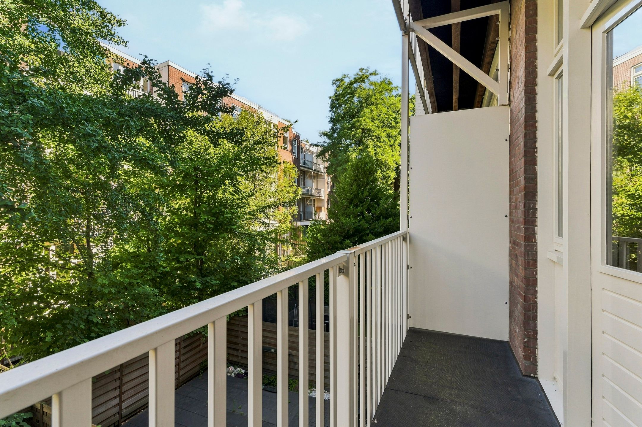 Photo 24 of Johannes Verhulststraat 142-1