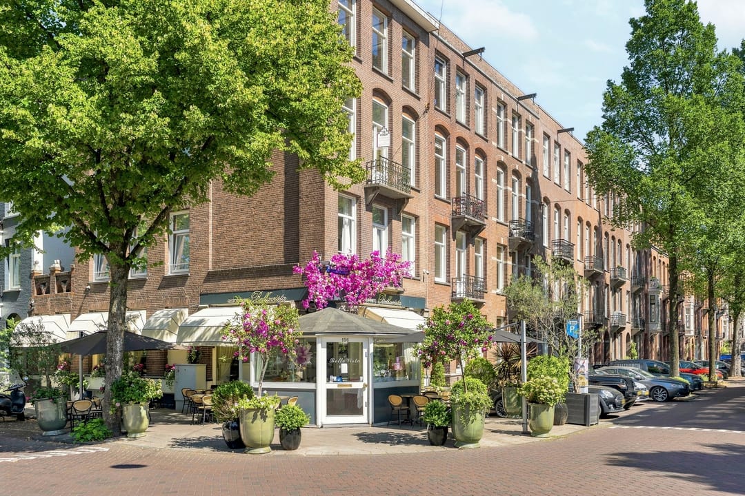 Photo 37 of Johannes Verhulststraat 142-1