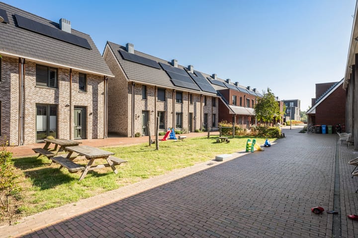 Hoekwoning te koop: Rosariumstraat 9, Zwolle