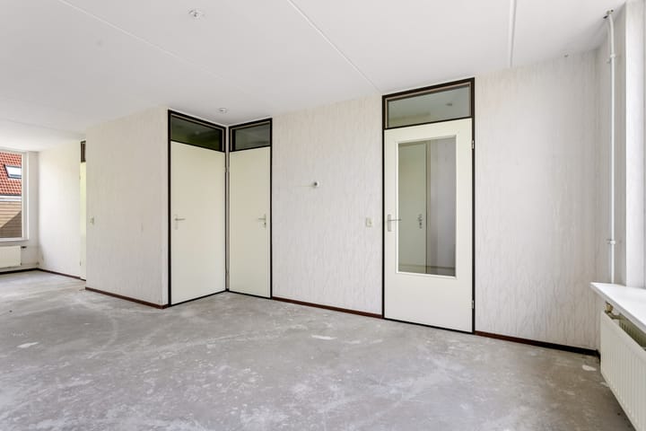 Tussenwoning te koop: Rosmolenstraat 33, Almere