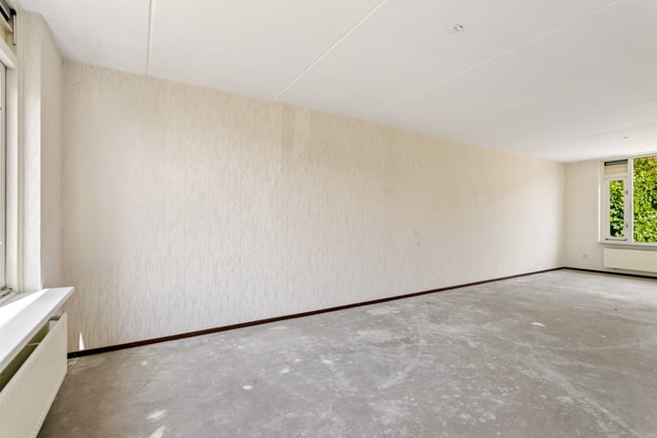 Tussenwoning te koop: Rosmolenstraat 33, Almere