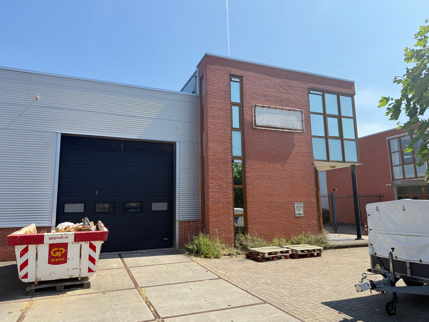 View photo 3 of Witte Vlinderweg 13