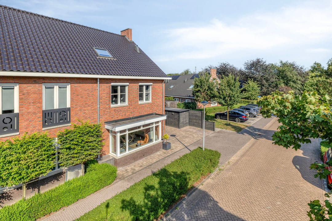 Photo 62 of Smoutstraat 15
