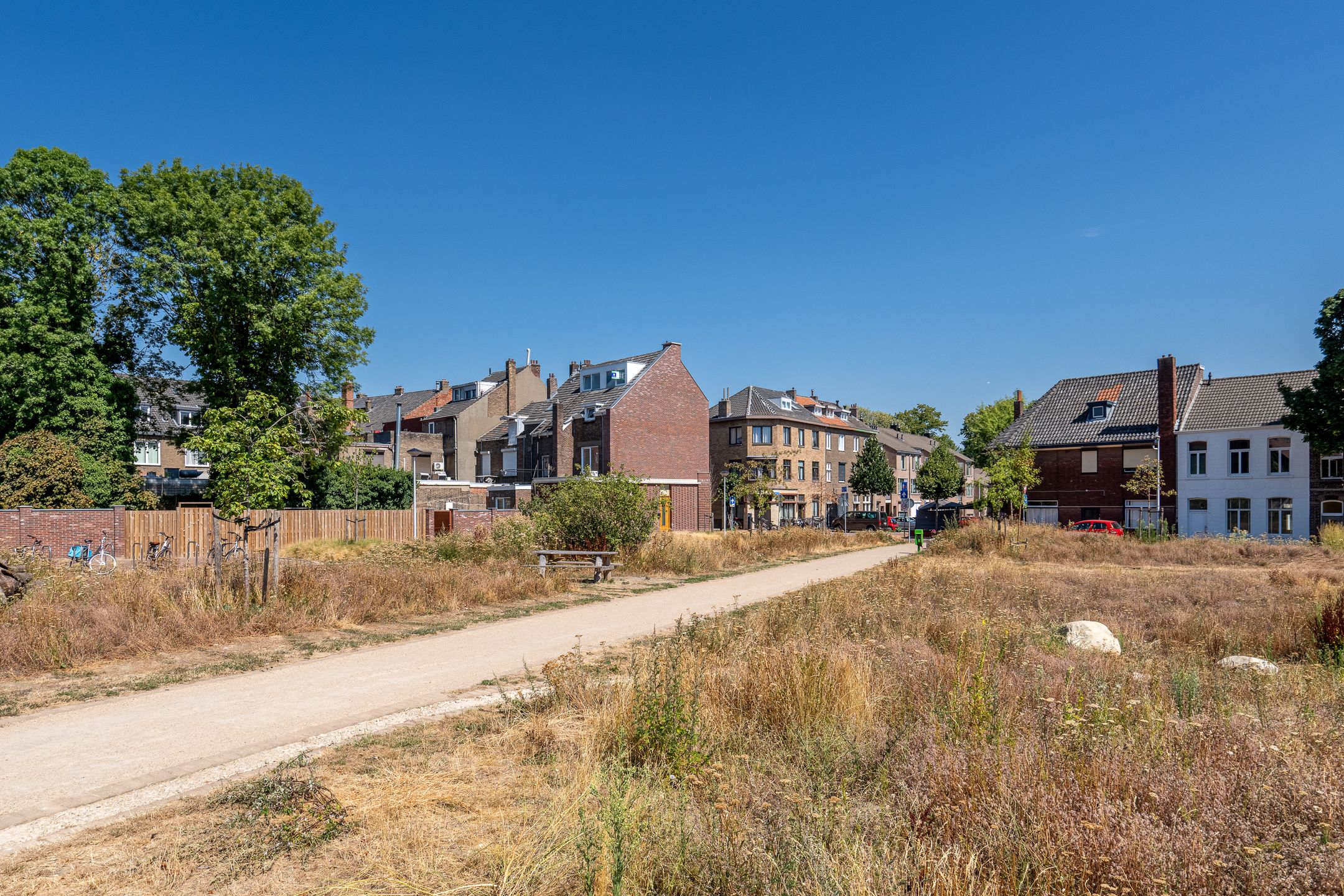 Photo 18 of Louisestraat 2