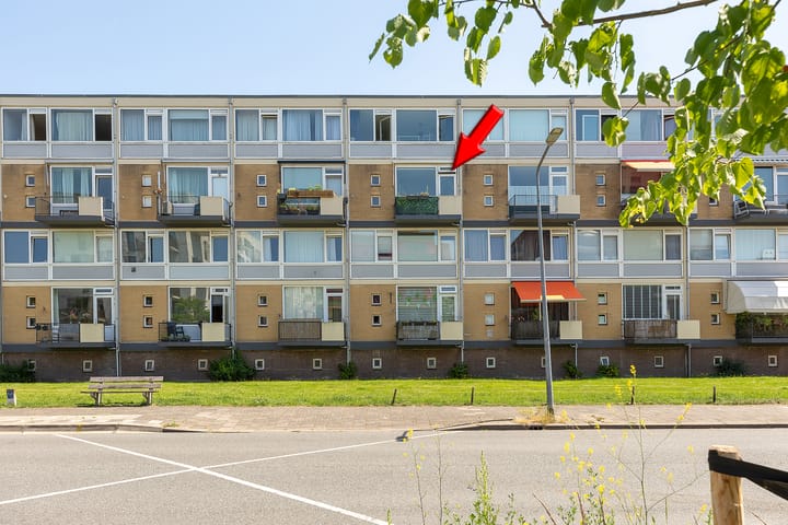 Appartement te koop: Karel Doormanlaan 430, Hilversum