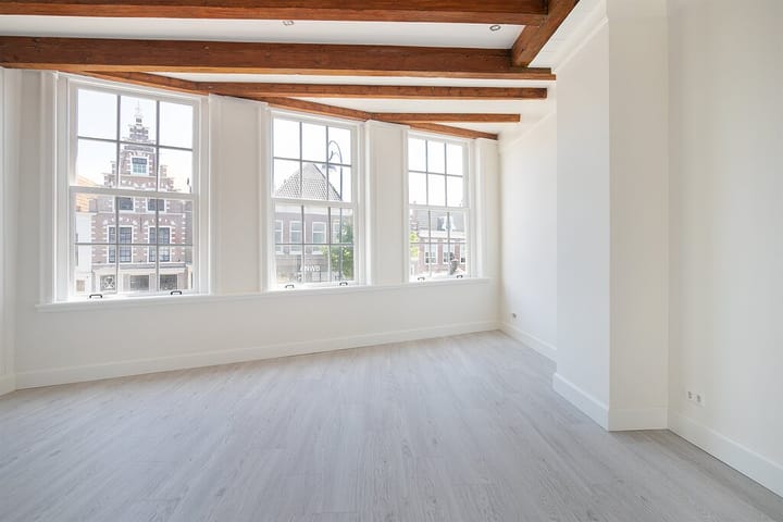 Appartement te huur: Gedempte Oude Gracht 42A, Haarlem