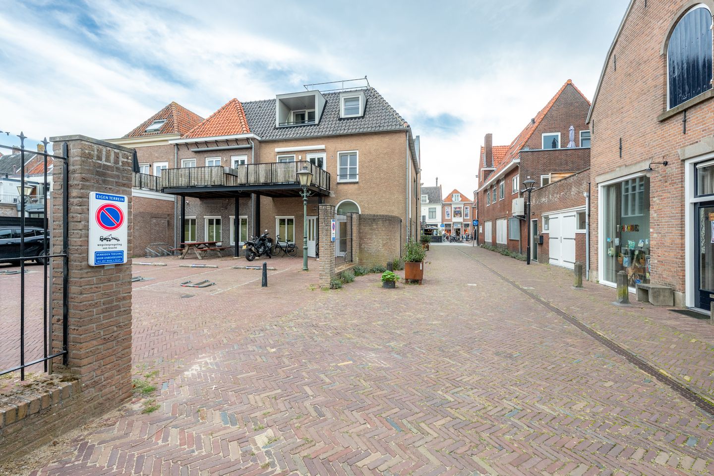 Photo 44 of Bakkerstraat 3-A