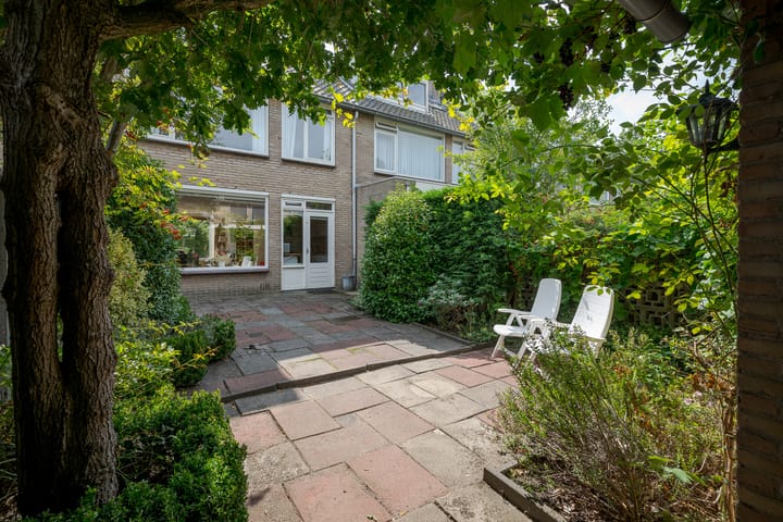 Photo 4 of Callenburghplantsoen 17