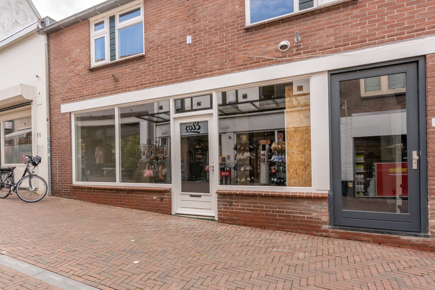 Bekijk foto 1 van Molenstraat 8