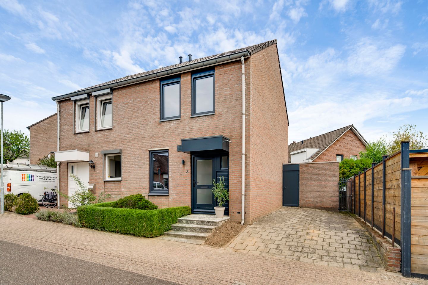 Foto 1 van Schoolstraat 3