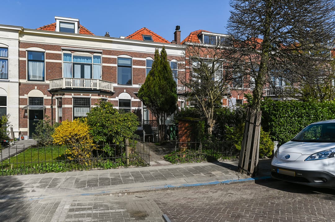 Photo 1 of Koninginnelaan 51-A