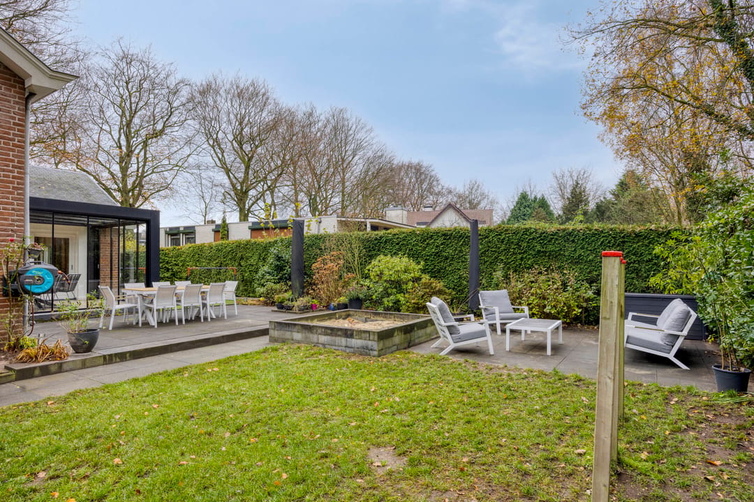 Photo 62 of Heilige Stoel 6705