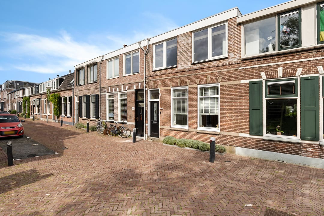 Foto 2 van J.W.C. Bloemstraat 21