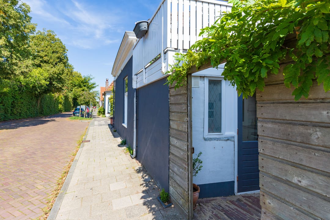 Photo 8 of Leidsestraat 152