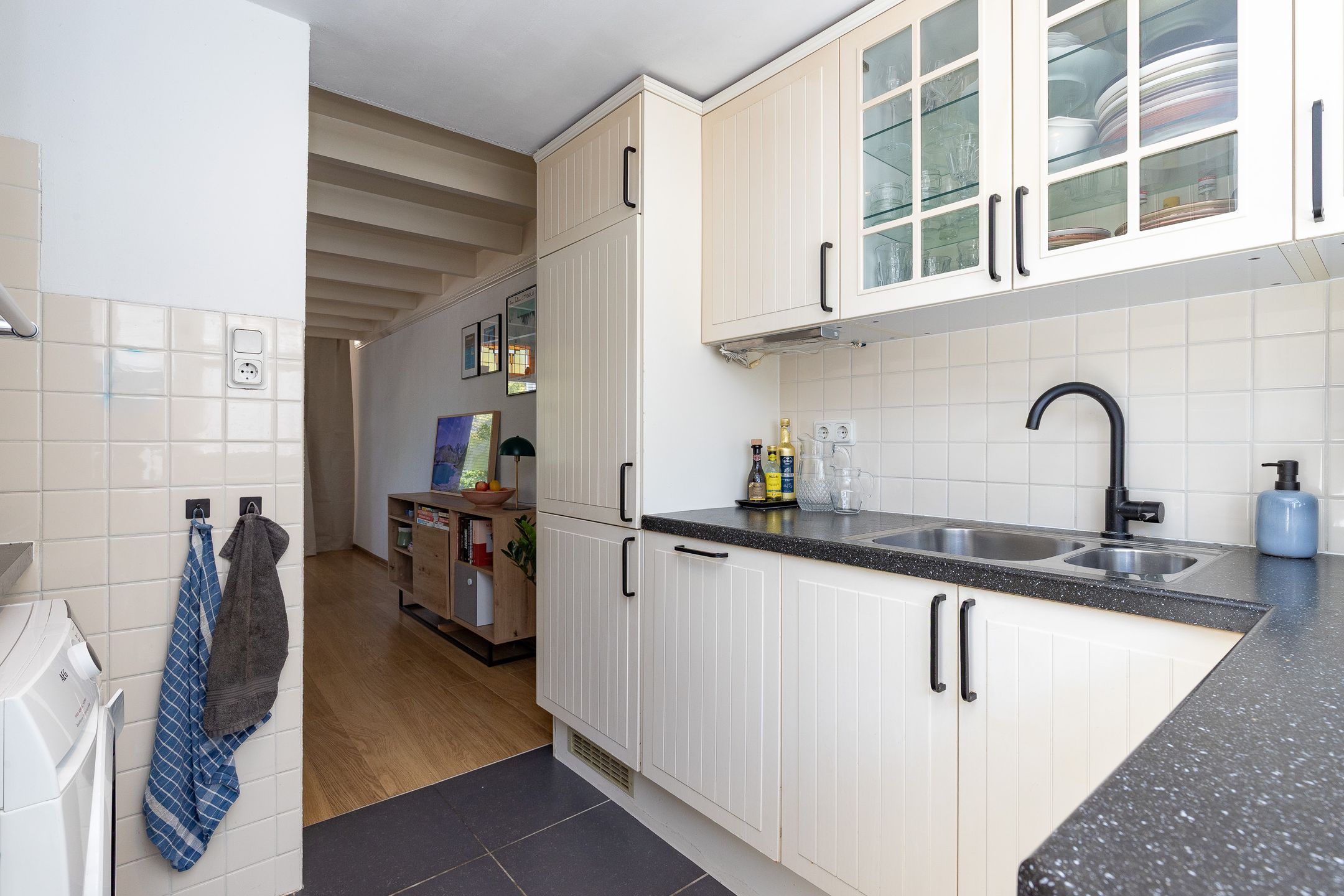 Photo 21 of Leidsestraat 152