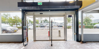 View 360° photos