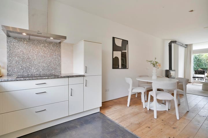 Tussenwoning te koop: Molenweg 266, Zwolle
