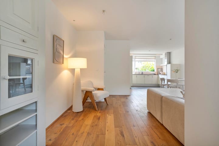 Tussenwoning te koop: Molenweg 266, Zwolle