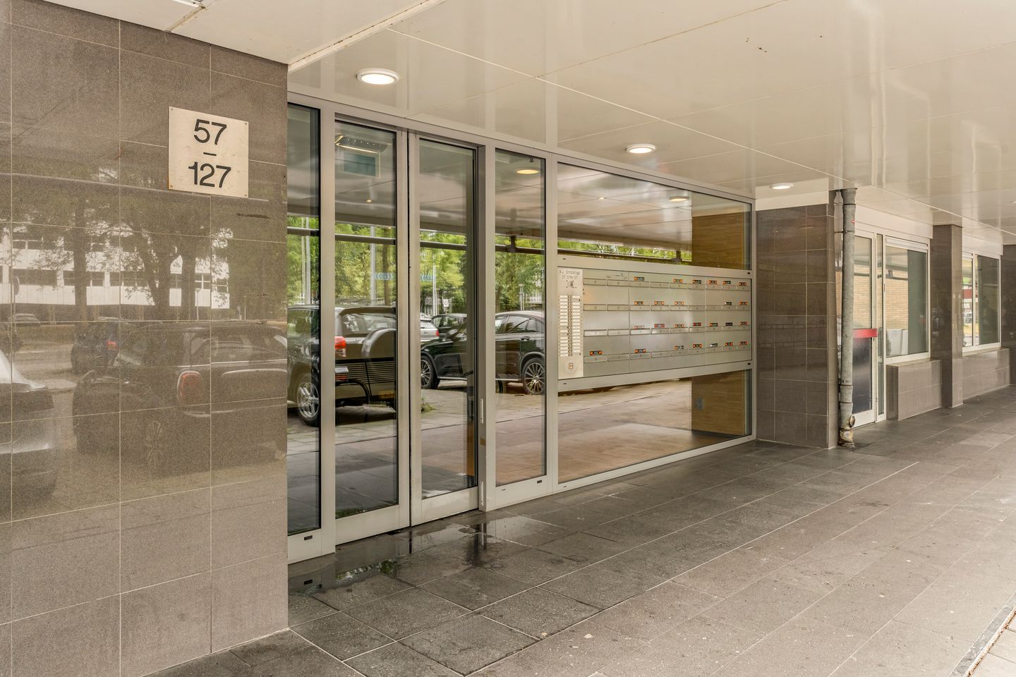 Photo 20 of Arent Janszoon Ernststraat 95