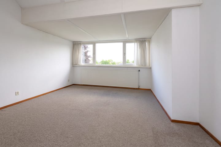 Tussenwoning te koop: Buizerdstraat 83, Brummen