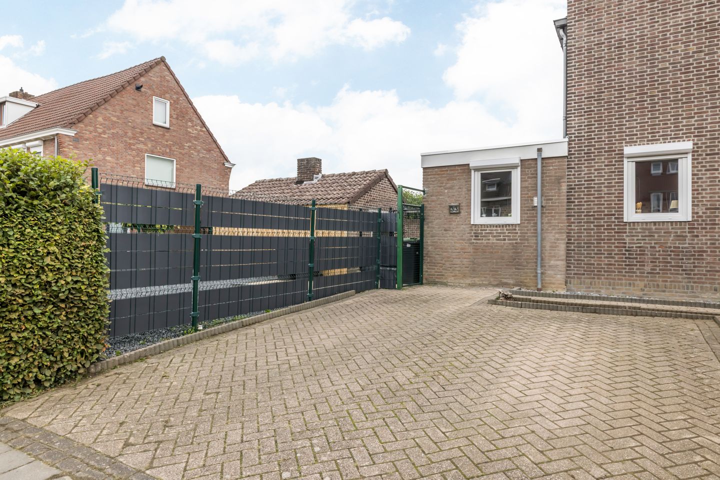 Photo 35 of Akerstraat-Noord 33
