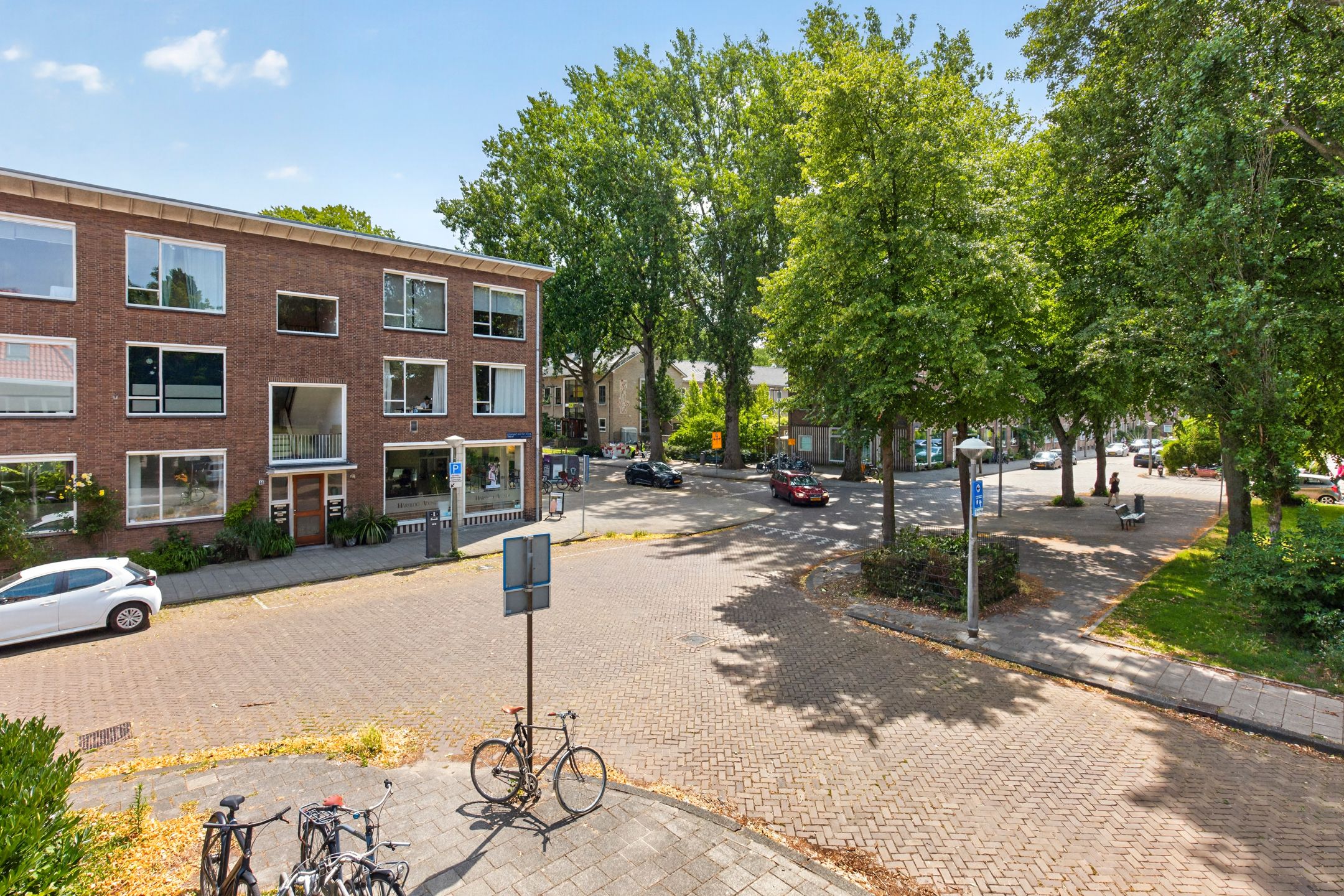 Foto 18 van Johannes van der Waalsstraat 53-1