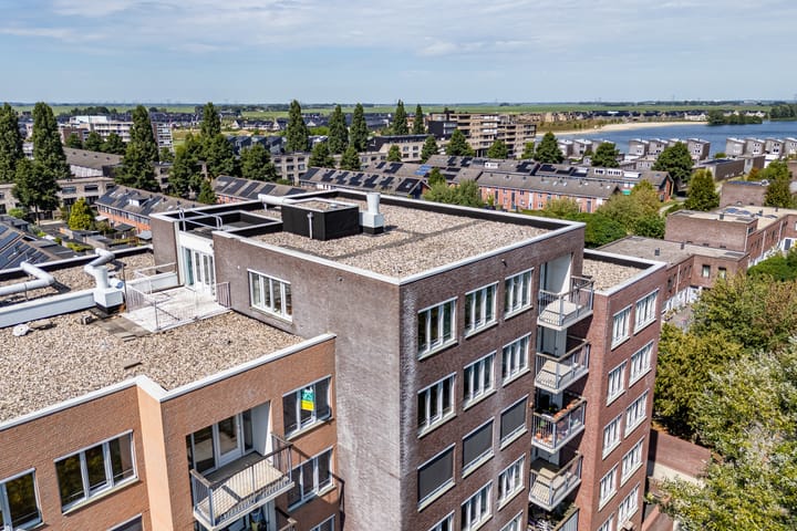 Appartement te koop: Fonteinkruid 59, Zwolle