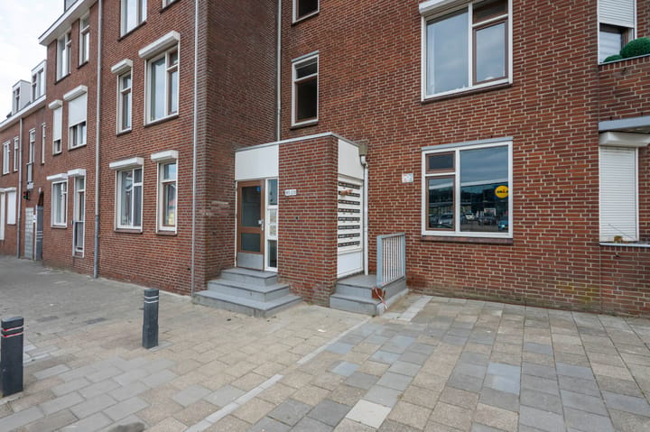 Photo 2 of Drievogelstraat 187