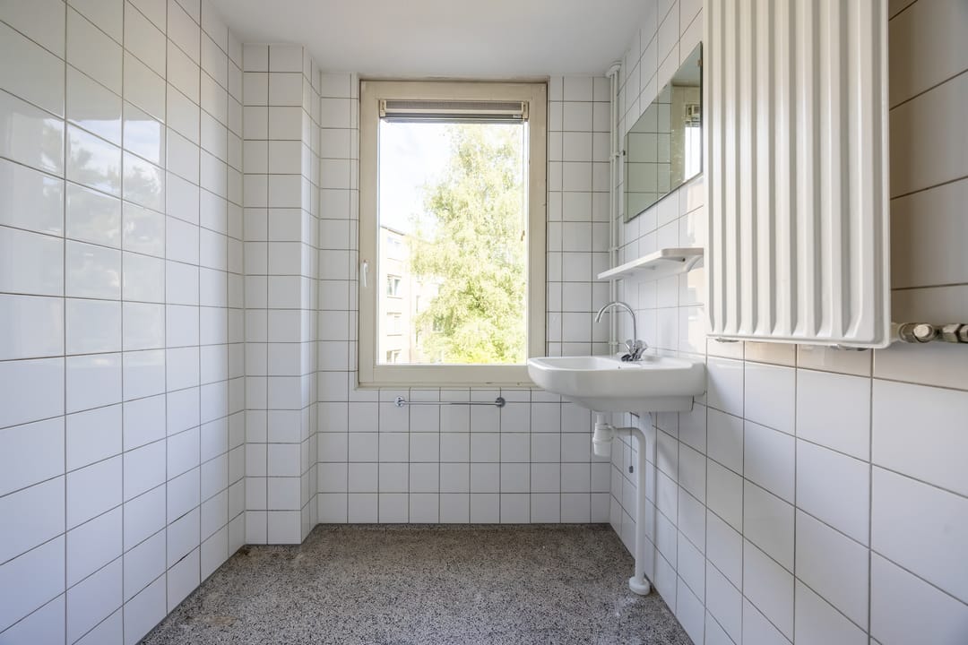 Photo 11 of Bentinckstraat 22-2