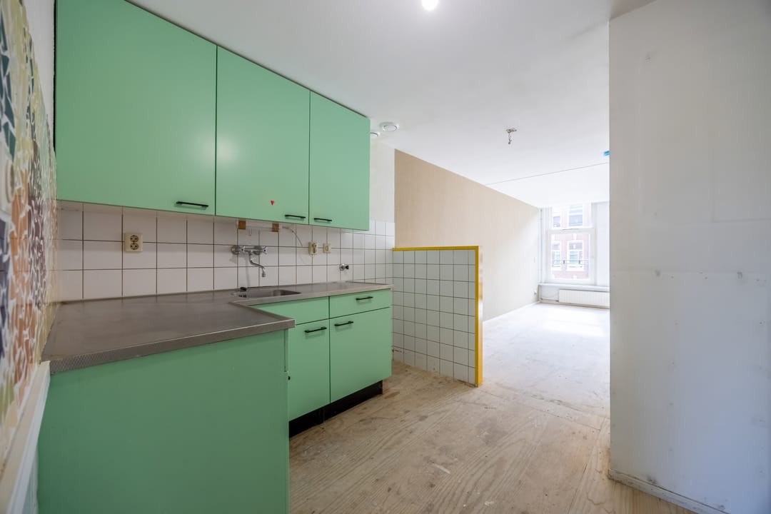 Photo 7 of Bentinckstraat 22-2