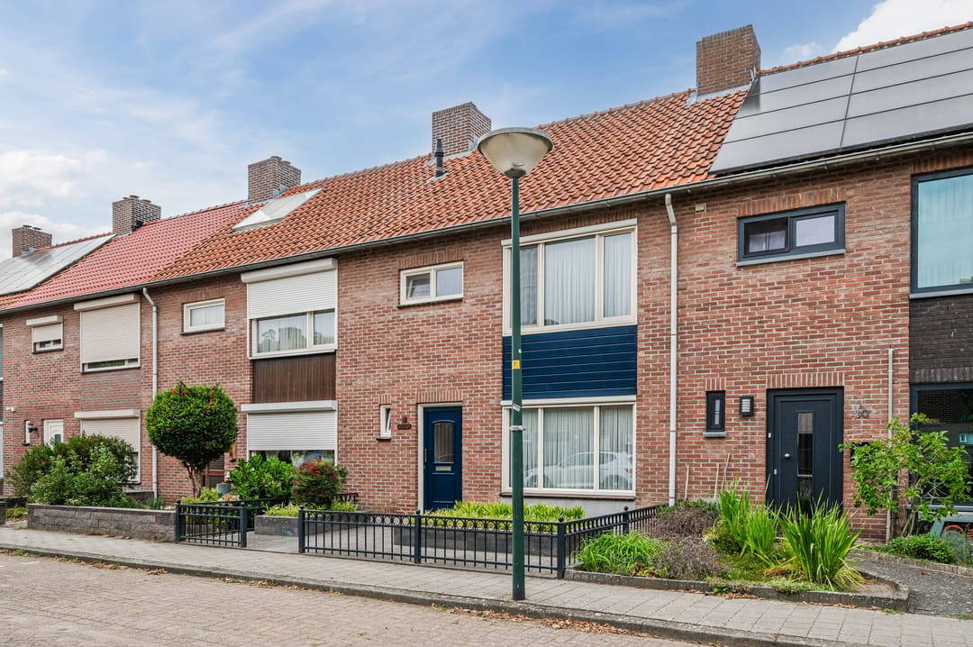 Photo 2 of Gagelstraat 8