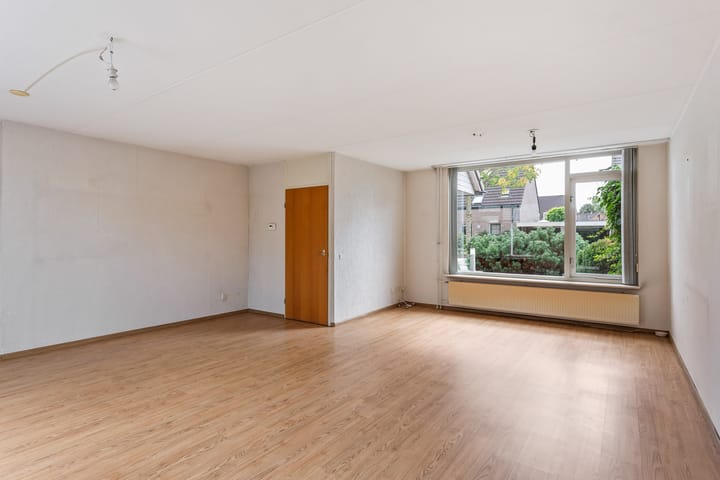Foto 4 van Weerselosestraat 235