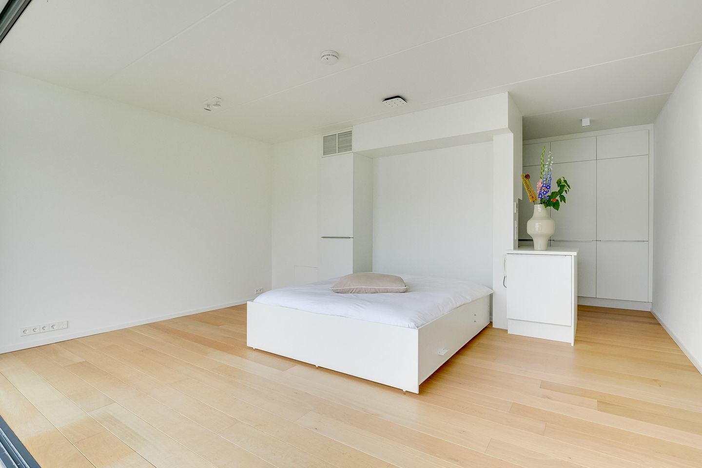 Photo 10 of Albers Pistoriusweg 27-C
