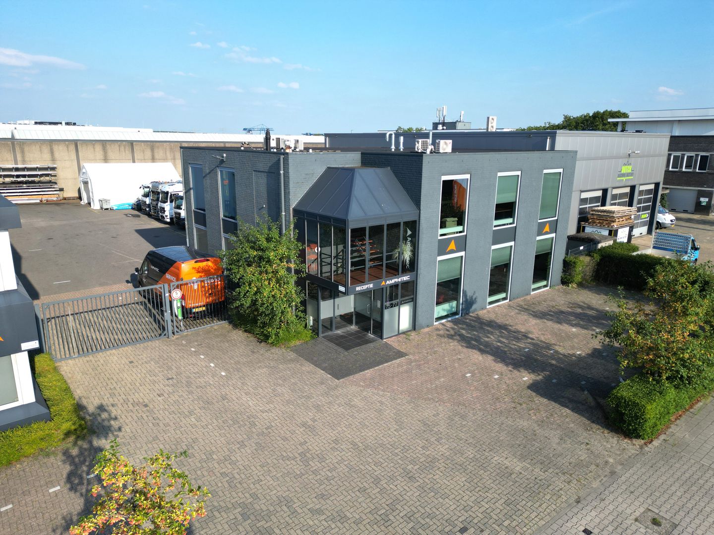 View photo 3 of Veersedijk 77