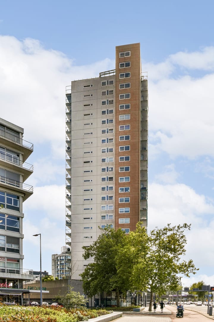 Appartement te koop: Strevelsweg 862, Rotterdam