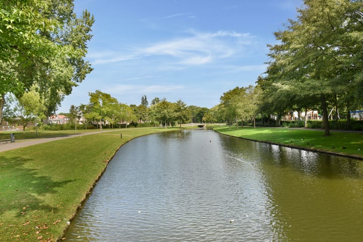 Appartement te koop: Strevelsweg 862, Rotterdam
