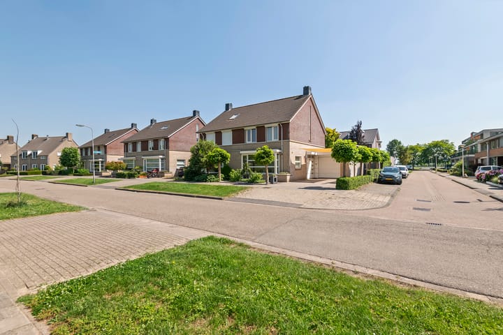 Foto 4 van Burgemeester van Mourikstraat 3