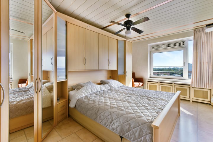 Appartement te koop: Strevelsweg 940, Rotterdam