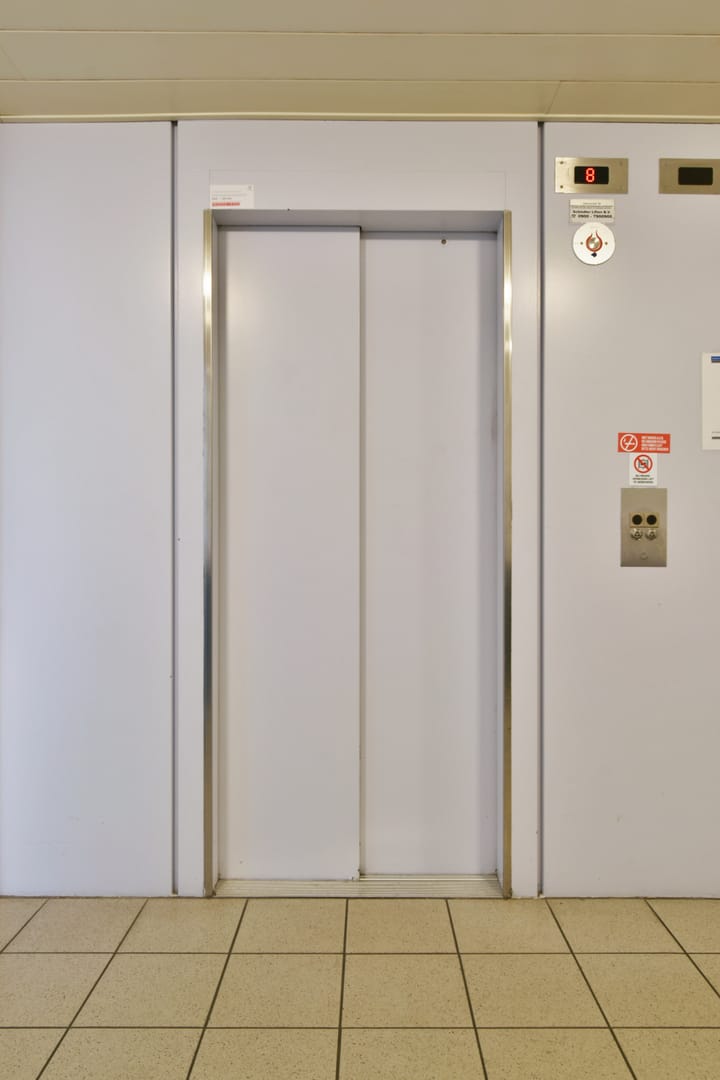 Appartement te koop: Strevelsweg 940, Rotterdam