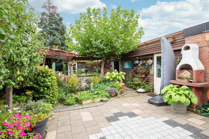 Hoekwoning te koop: Mgr. Nolensstraat 27, Posterholt