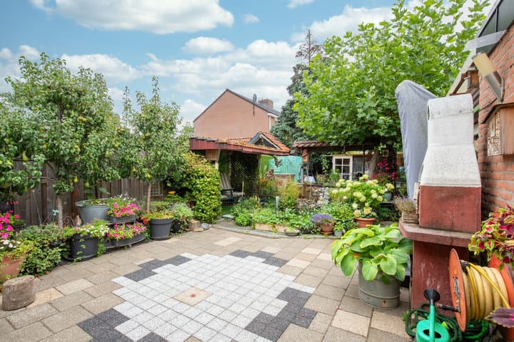 Hoekwoning te koop: Mgr. Nolensstraat 27, Posterholt