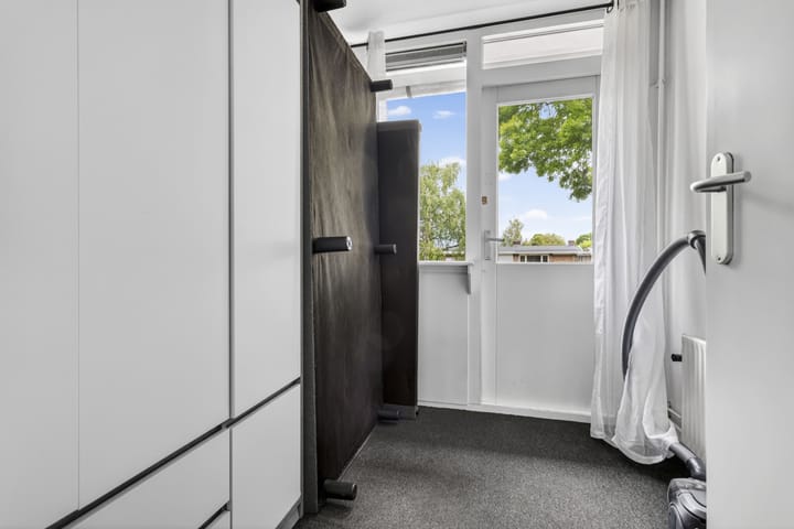 Tussenwoning te koop: Hamburgerweg 49, Ermelo
