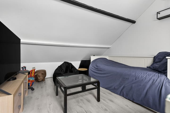 Tussenwoning te koop: Hamburgerweg 49, Ermelo