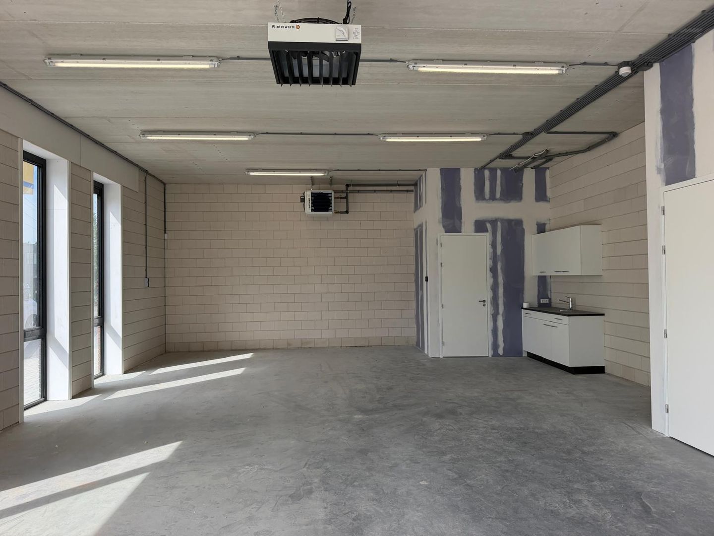 View photo 3 of Marconistraat 47